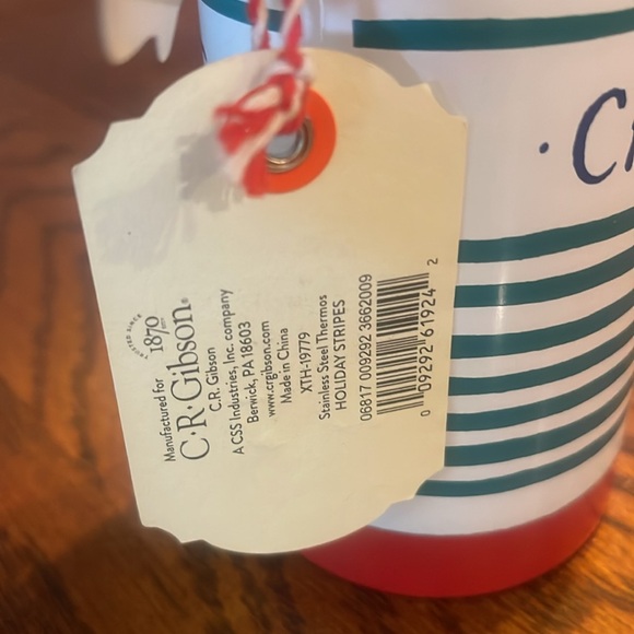 NWT CR Gibson Decorative Christmas Thermos - Picture 4 of 4